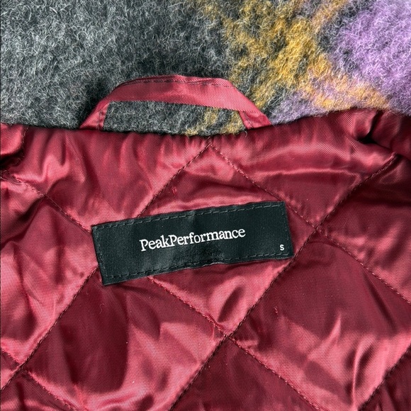 Peak Performance Plaid Gray, Pink, Purple Kelly Shirt Jacket Wool Shacket - Picture 9 of 16